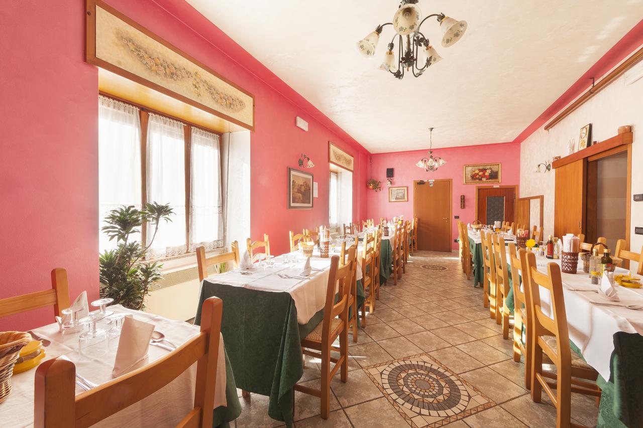 Albergo Belvedere Collio Exterior photo